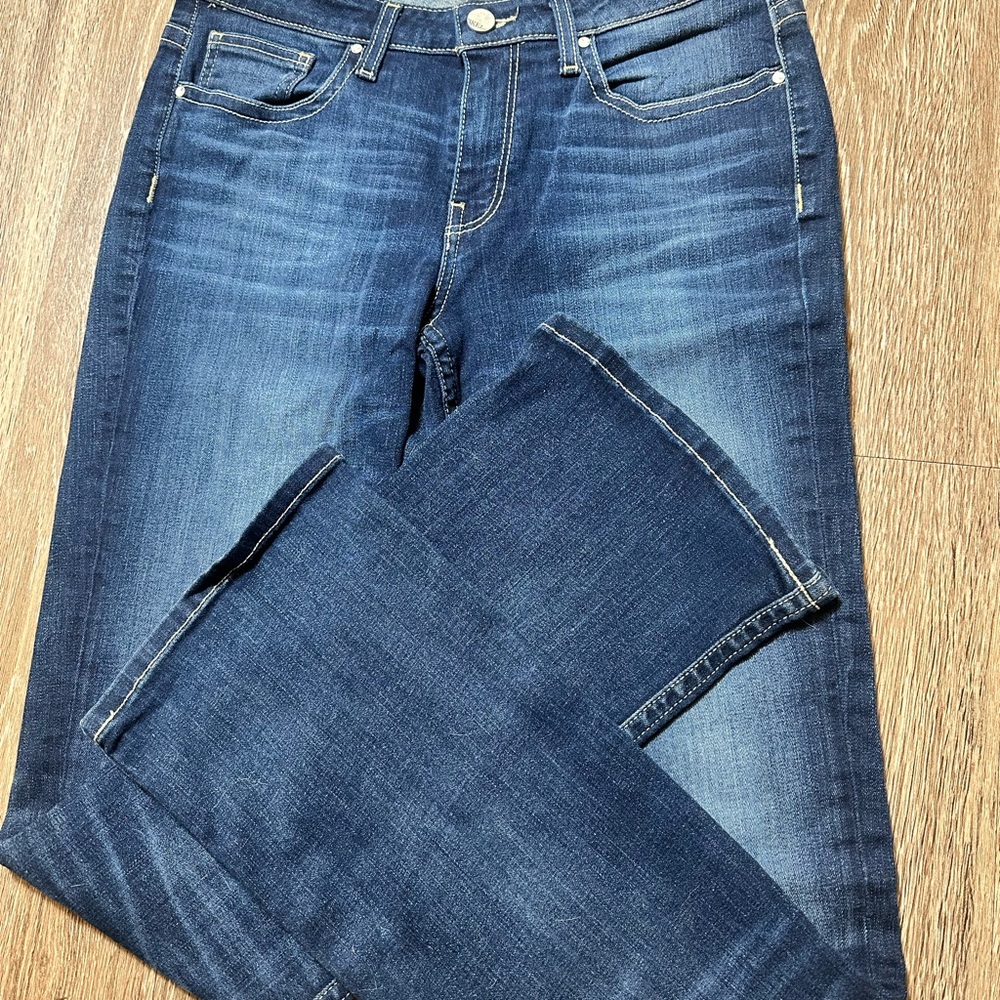 WOMENS BKE JEANS👖👖🦋